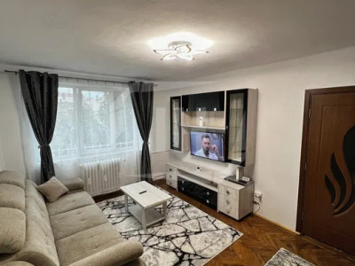 Apartament de inchiriat 2 camere, Centru / Zona Garii