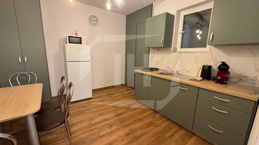 Apartament 2 camere in Centru