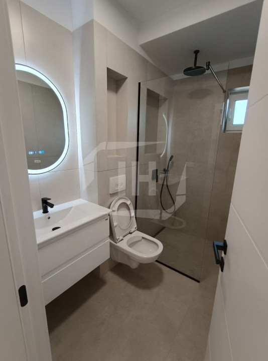Apartament 3 camere, finisat lux, parcare subterana, constructie finalizata