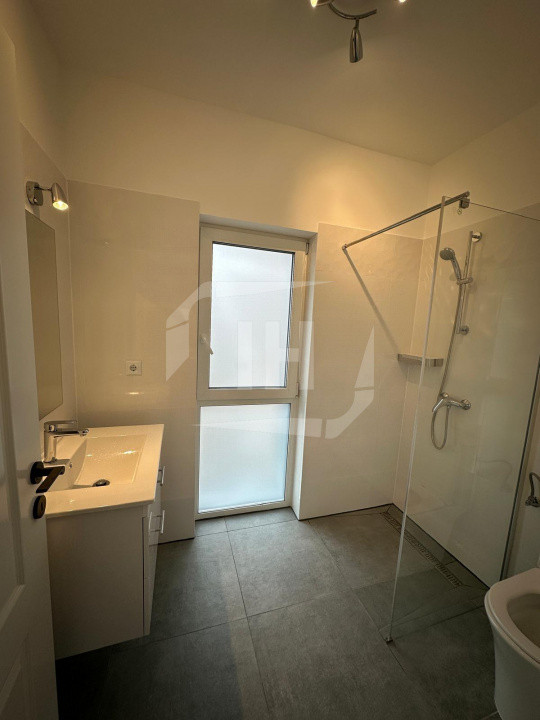 Apartament 3 camere, cu parcare I prima inchiriere I Someseni I Pod Ira