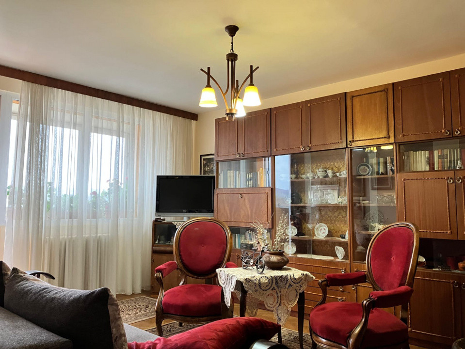 Apartament 3 camere decomandat confort sporit, Manastur