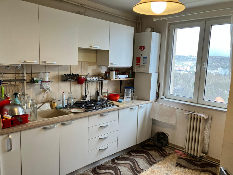 Apartament 3 camere decomandat confort sporit, Manastur