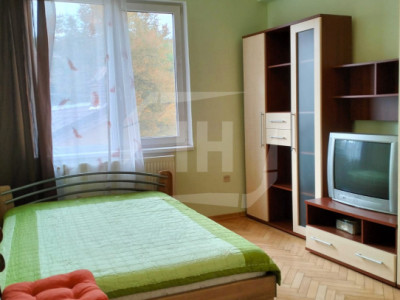 Apartament 1 camera, intermediar, zona Horea