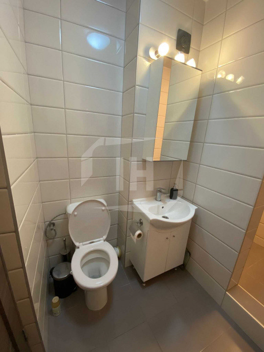 Apartament 2 camere, parcare subterana, zona Vivo