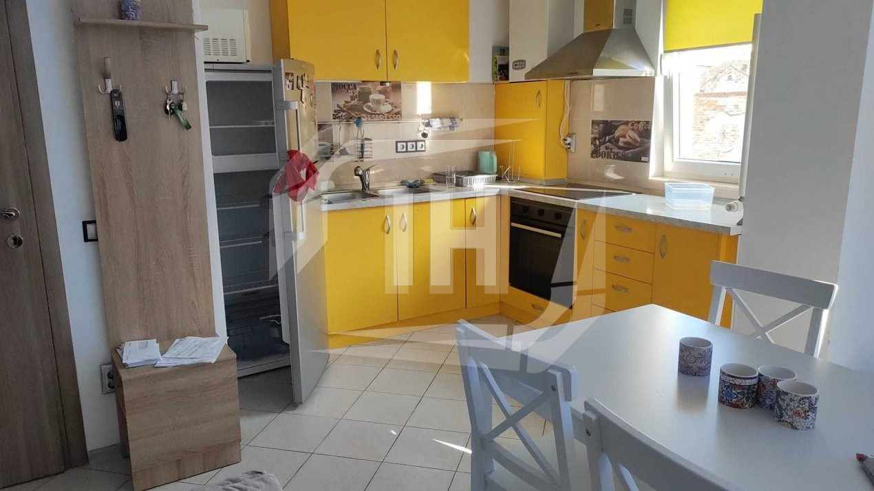 Apartament cu 3 camere I cu parcare I Centru I Piata Mihai Viteazul