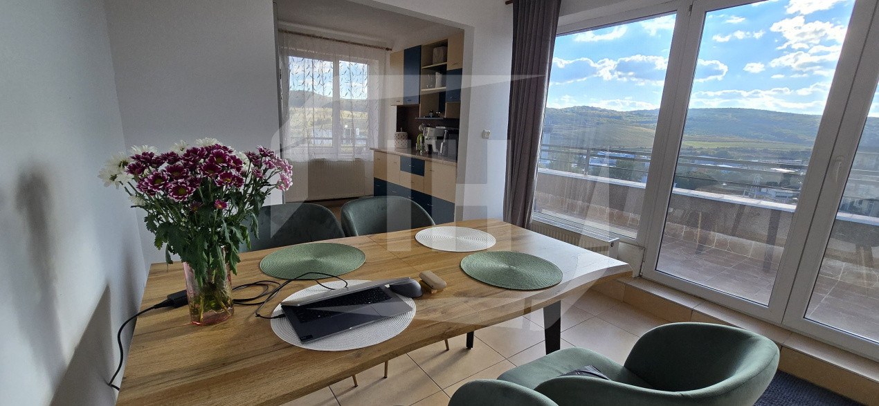 Apartament 3 camere cu terasa, in bloc nou