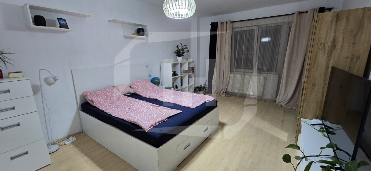 Apartament 3 camere cu terasa, in bloc nou