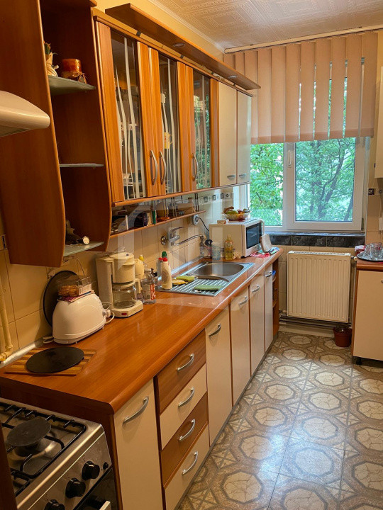 Apartament 3 camere, etaj intermediar in Gheorgheni