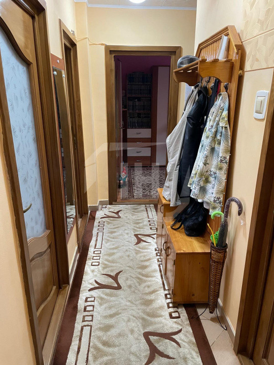 Apartament 3 camere, etaj intermediar in Gheorgheni