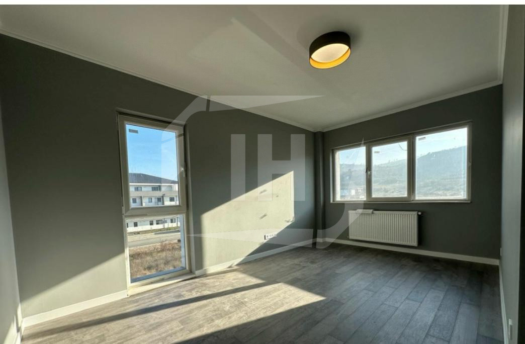 Apartament cu 2 camere finisat, parcare subterana