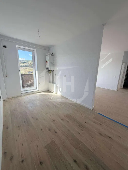 Apartament cu 2 camere si parcare in bloc 2025