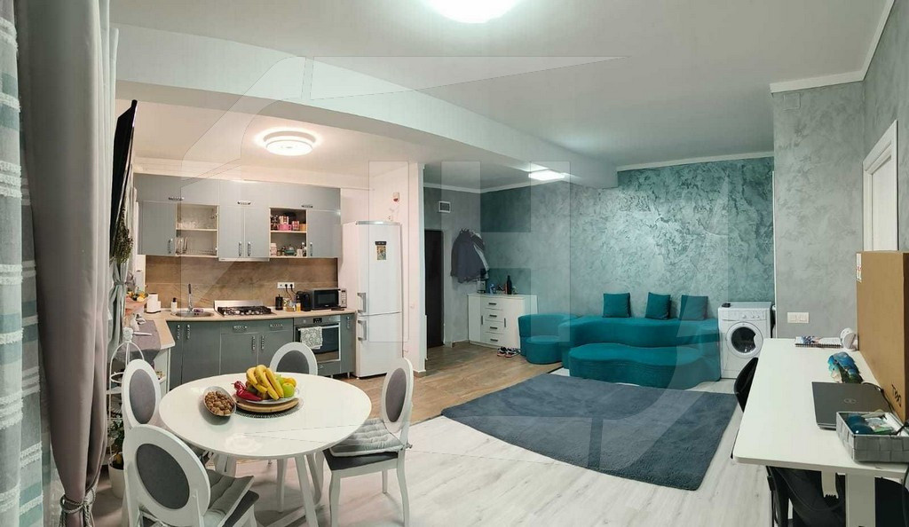 Apartament 2 camere, parcare, gradina, zona Vivo