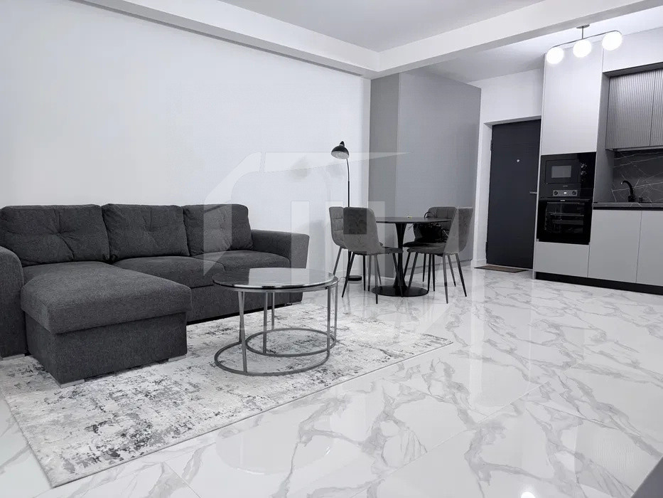 Apartament de inchiriat 2 camere, zona VIVO MALL
