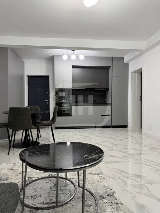 Apartament de inchiriat 2 camere, zona VIVO MALL