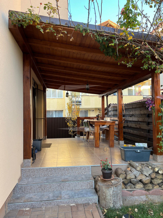 Duplex mobilat si utilat modern, la cheie