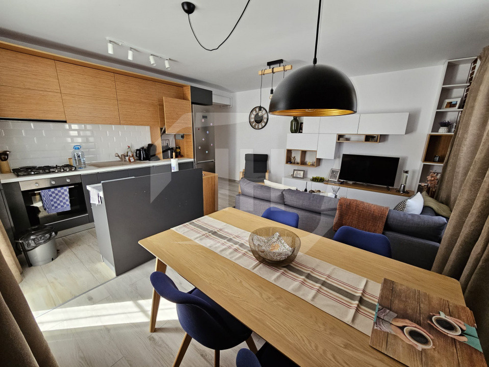 Apartament 3 camere, zona Vivo