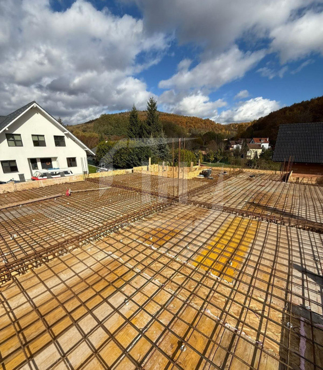 Casa individuala 140 mp utili si 1.100 mp teren, Salicea