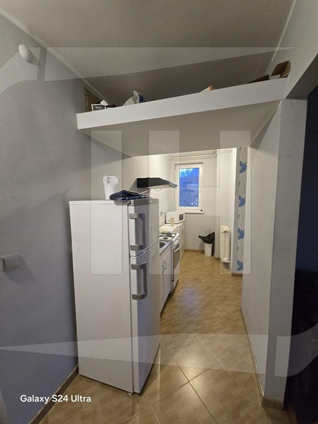 Apartament 3 camere, Plopilor