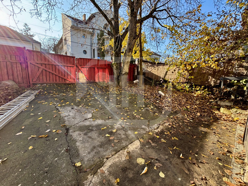 Casa individuala, cu garaj in Andrei Mureasanu