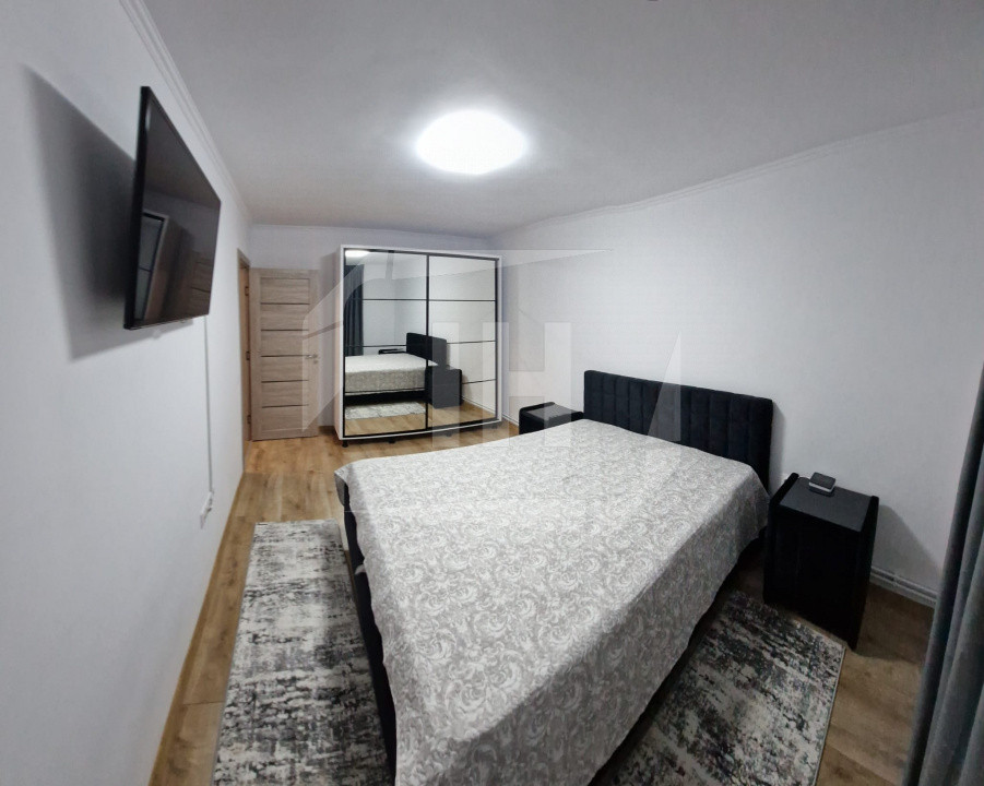 Apartament 3 camere, renovat, strada Horea