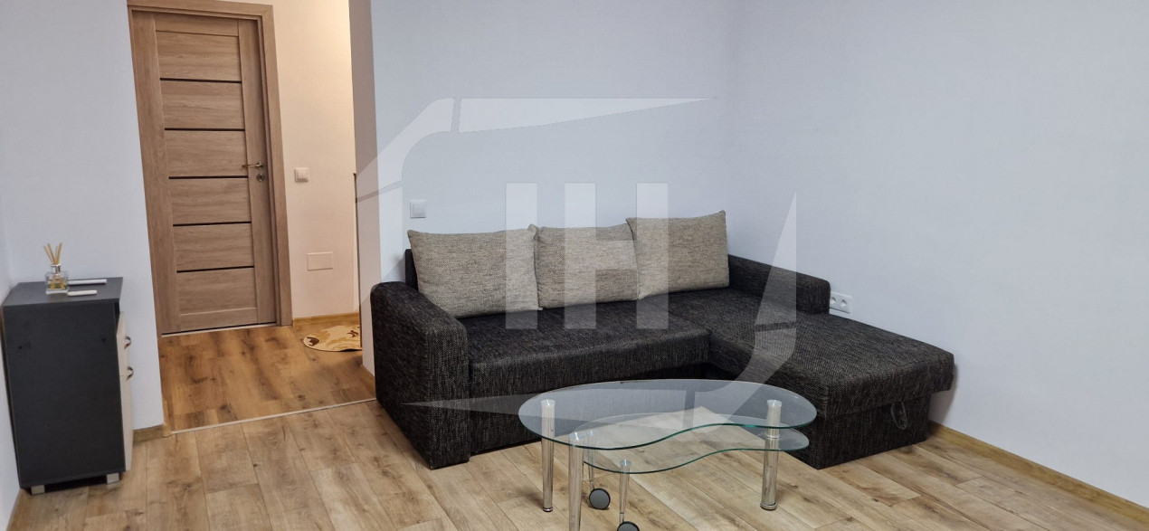 Apartament 3 camere, renovat, strada Horea