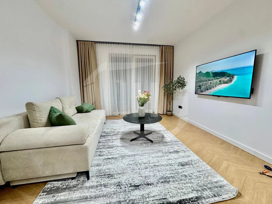 Apartament 3 camere, 2 bai, panoramic,  parcare, bloc nou!