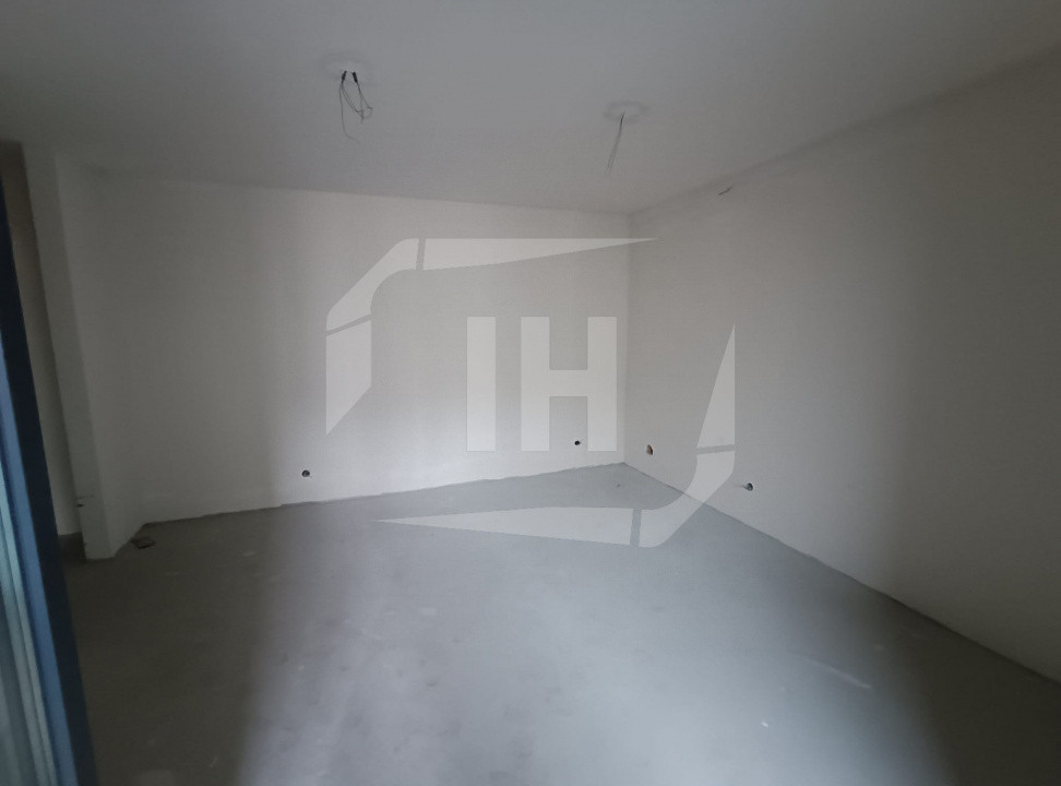 Apartament 2 camere, intermediar,  Iulius Mall