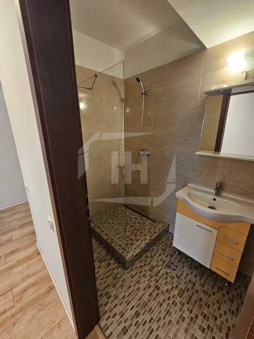 Apartament 3 camere, 2 bai, etaj 1 la 2 min de Iulius Mall