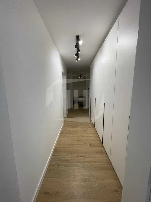 Apartament de inchiriat 2 camere, zona VIVO