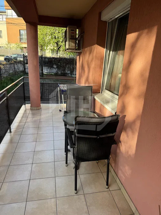 Apartament 3 camere, Andrei Muresanu