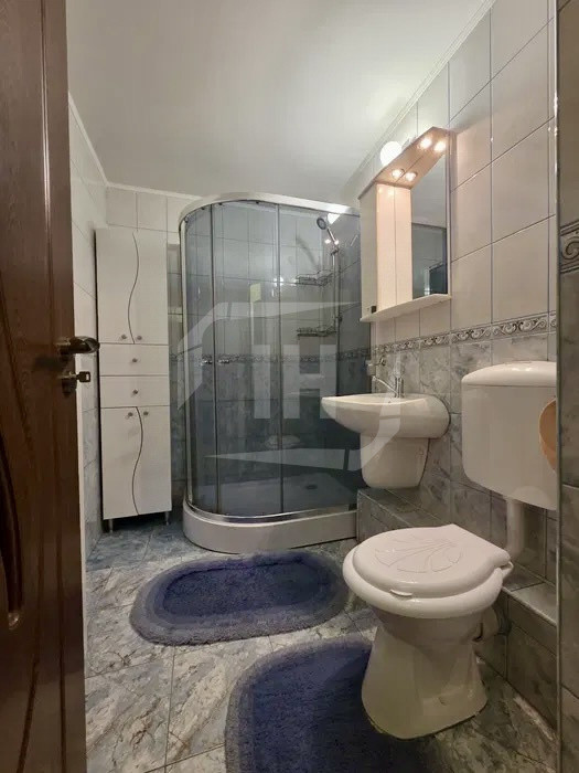 Apartament 2 camere I decomandat I cu parcare I Intre Lacuri