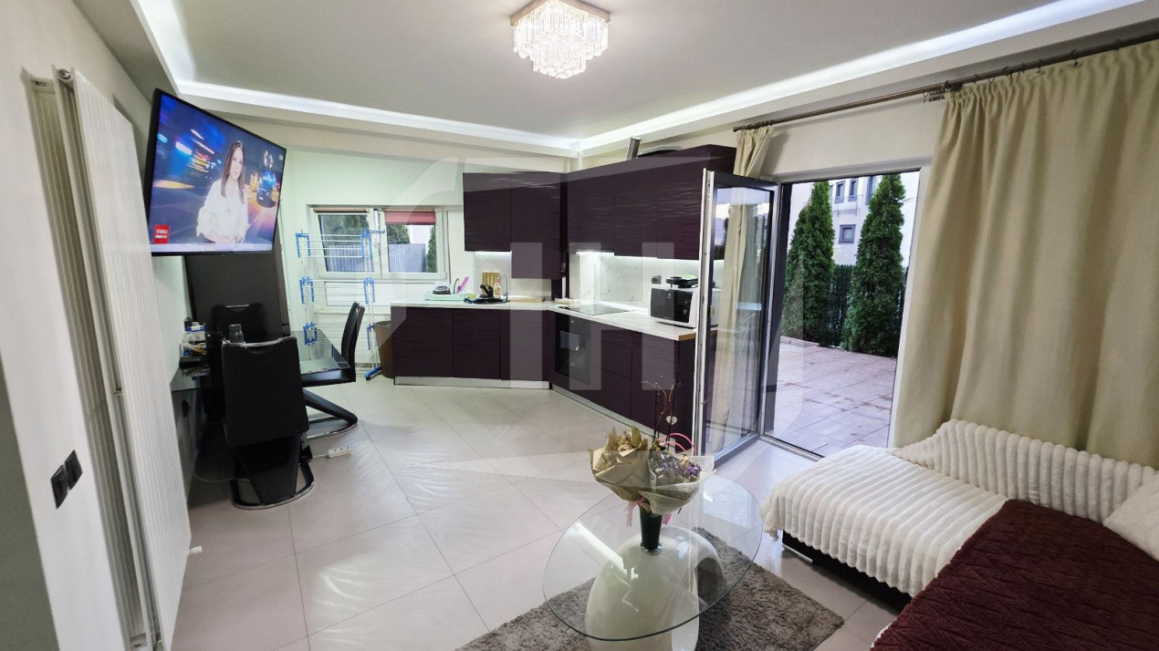 Apartament 2 camere, la cheie, curte , Donath park