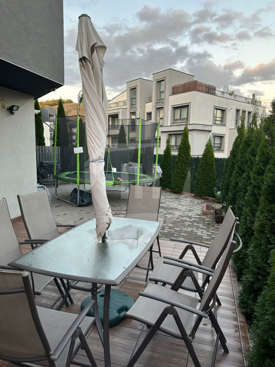 Apartament 2 camere, la cheie, curte , Donath park