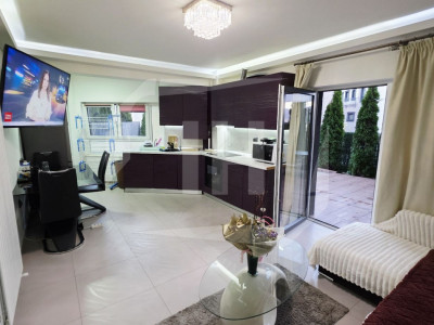 Apartament 2 camere, la cheie, curte , Donath park