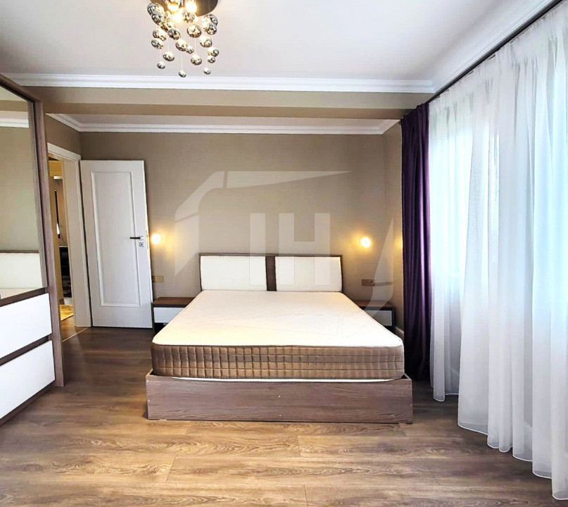 Casa 140 mp utili cu terasa si jacuzzi