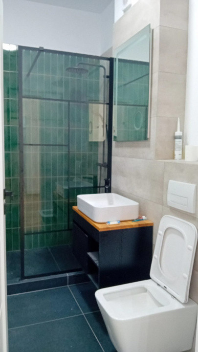 Apartament 2 camere, terasa, parcare subterana, zona Vivo