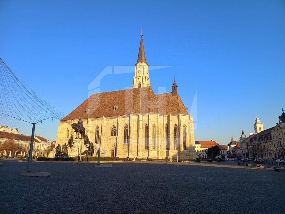 Apartament 4 camere, ultracentral