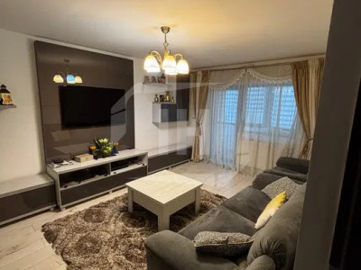 Apartament 3 camere, decomandat, Intre Lacuri