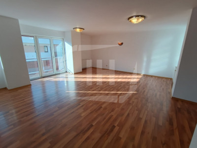 Apartament 3 camere, parcare, Borhanci