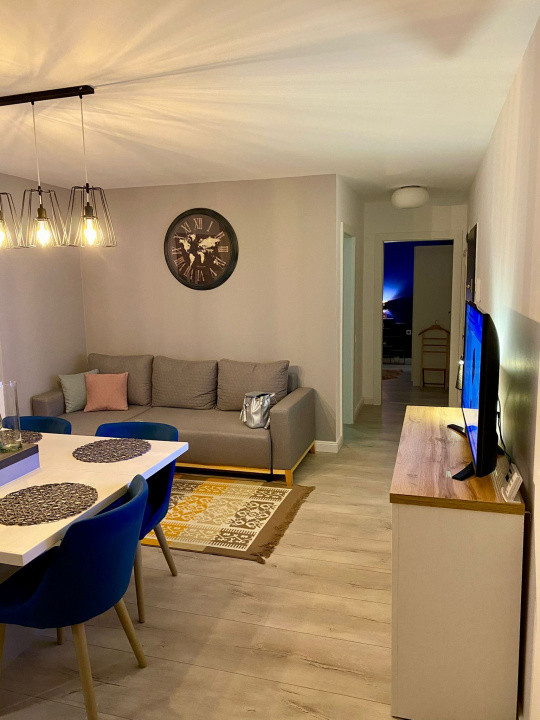 Apartament 3 camere, parcare subterana, zona Vivo