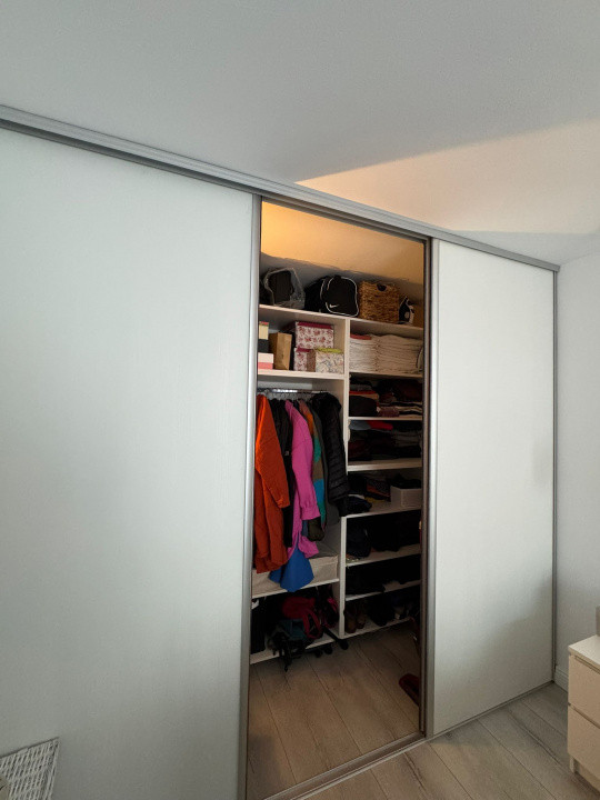 Apartament 3 camere, parcare subterana, zona Vivo