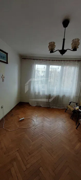 Apartament 2 camere la 5 minute de Iulius Mall