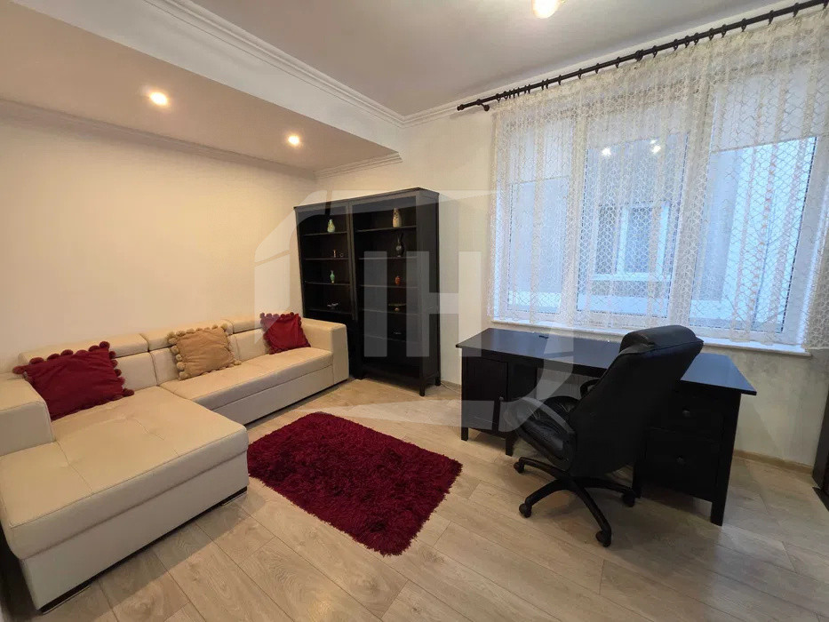 Apartament 3 camere I parcare I Buna Ziua zona Home Garden