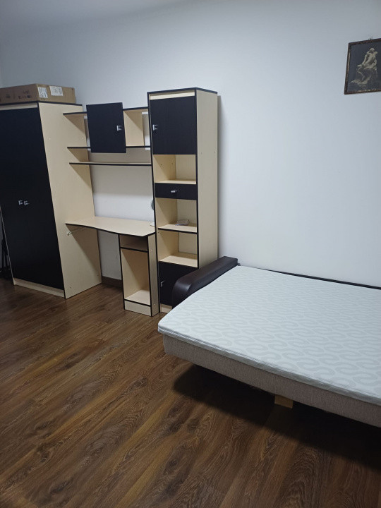 Garsoniera, la cheie, Marasti