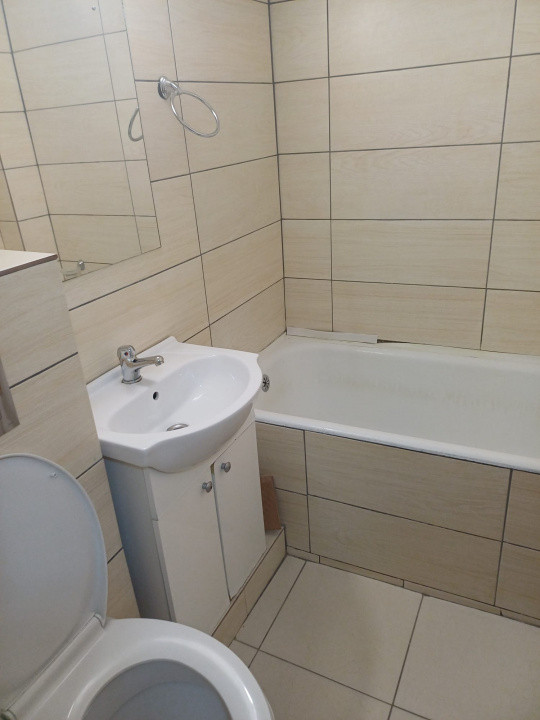 Garsoniera, la cheie, Marasti