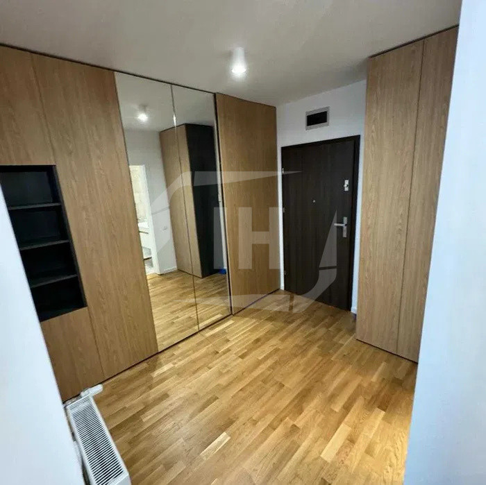 Apartament o camera I cu parcare I Iulius Mall