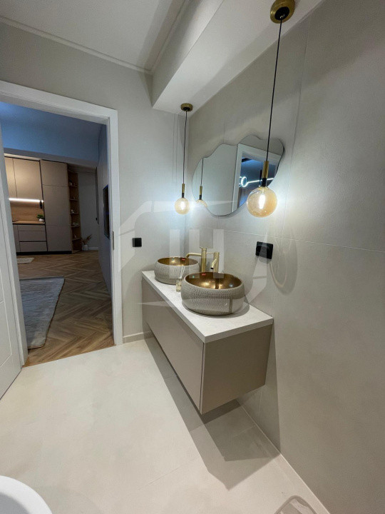 Apartament cu 2 camere nou, finisaje de lux, Dambul Rotund