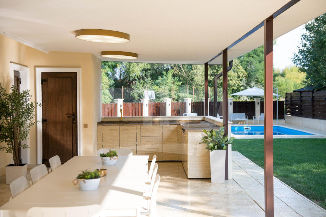 Casa cu piscina incalzita I Inceput Borhanci