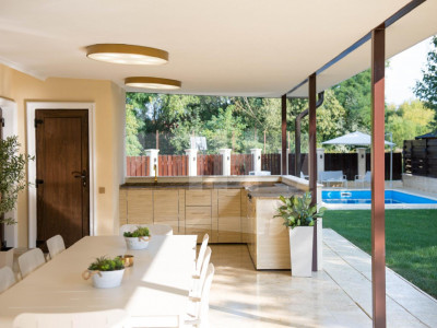 Casa cu piscina incalzita I Borhanci