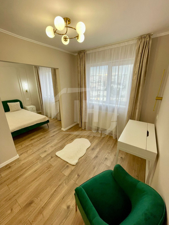 Apartament 4 camere, la cheie, Manastur